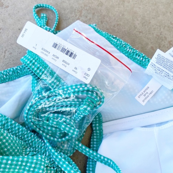 J Crew Green Searsucker Gingham Plaid Bikini Top - Picture 3 of 4